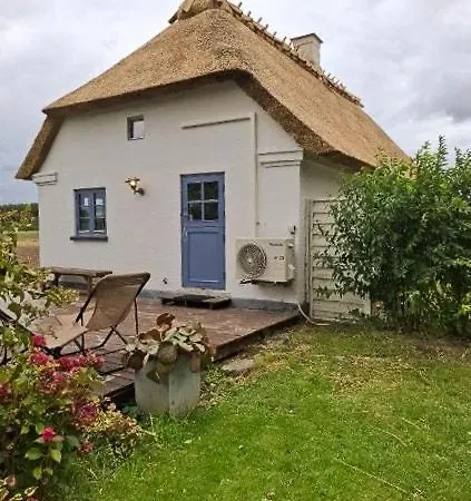 Peaceful Summer House Near Ulvemosehule Forest Σπίτι διακοπών *